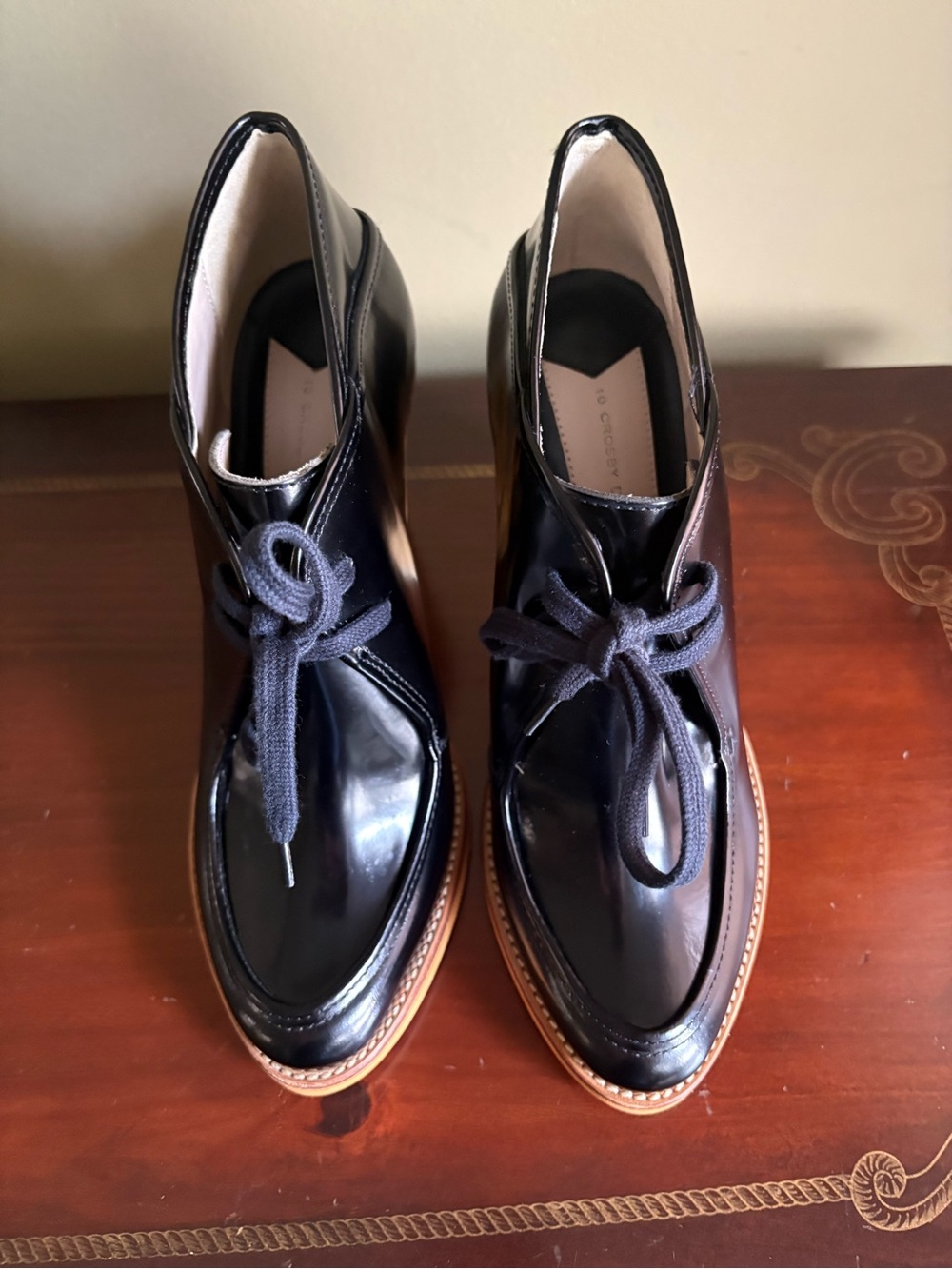 Derek Lam 10 Crosby, Madaline Polished Leather Lace Up Ankle Boots Size 8M